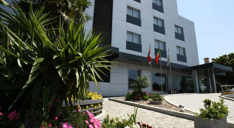 Hotel Feira Pedra Bela #1