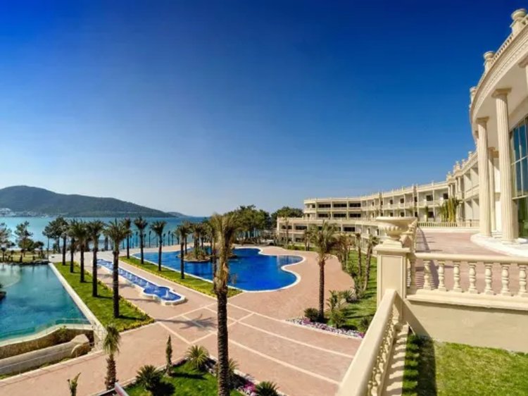 Vogue shop hotel bodrum