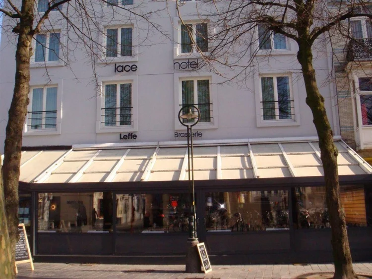 Lace Hotel #1