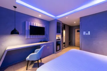 Hug Deluxe Double Room