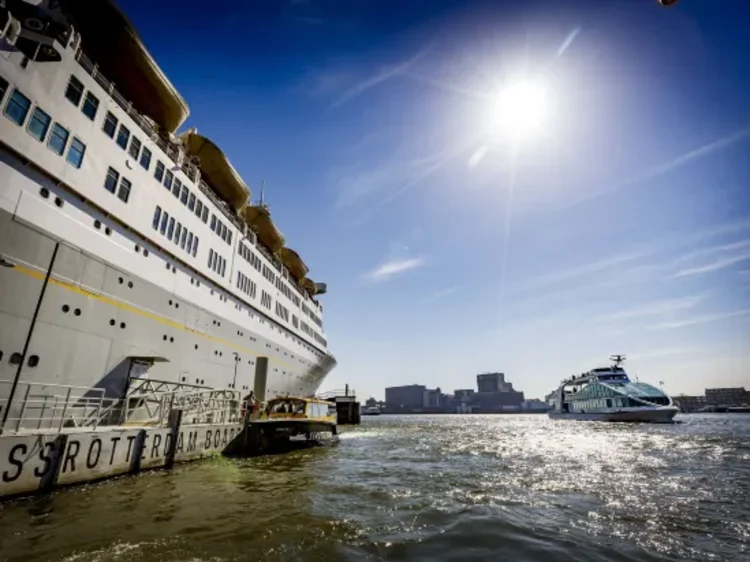 ss Rotterdam Hotel in Rotterdam | 2023 Updated prices, deals - Klook Canada