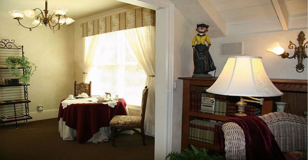 The Foxes Inn Sutter Creek