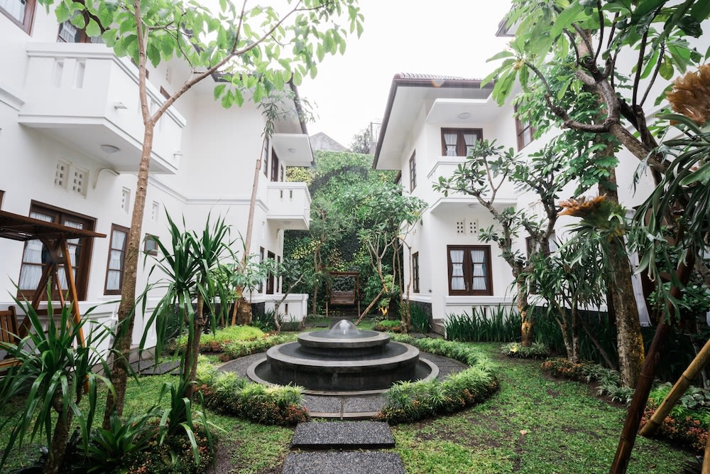 Kutus Kutus Clemmie Huis