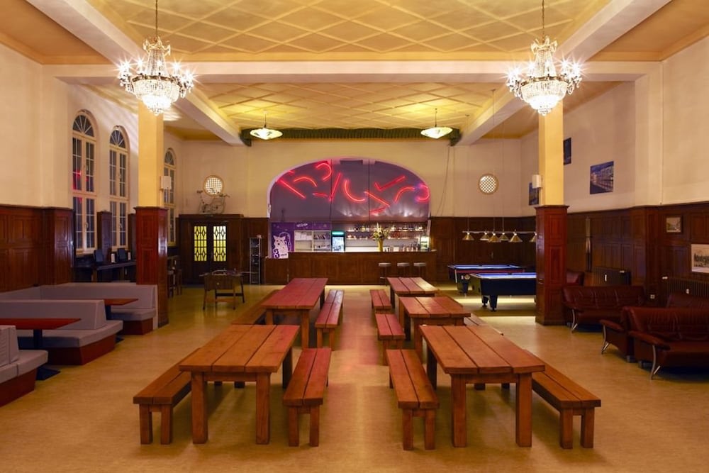 Three Little Pigs Hostel Berlin Berlin 2022 Hotel Deals Klook Three little pigs hostel berlin berlin 2022 hotel deals klook