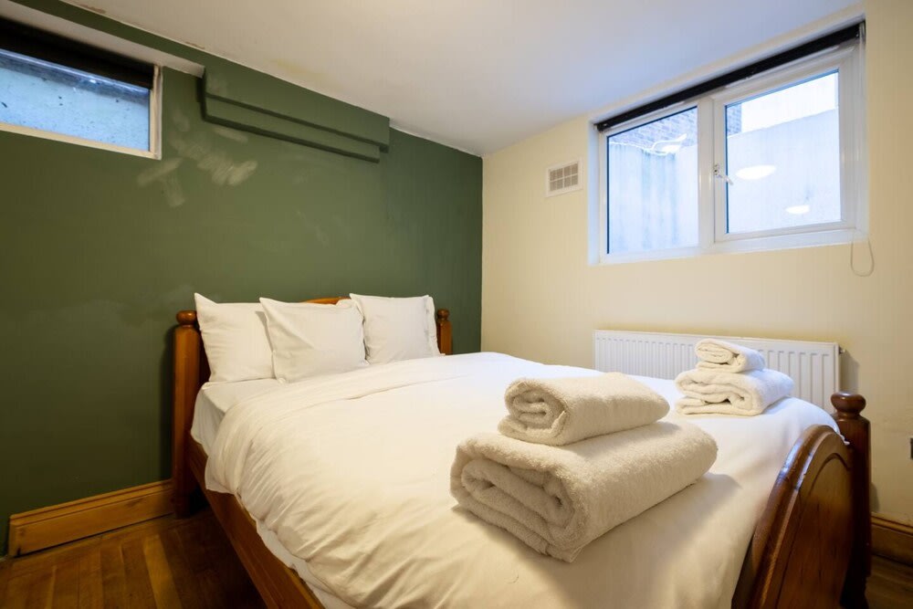 Spacious Cosy 2 Bedroom Flat 2 Near Preston Park Brighton and Hove