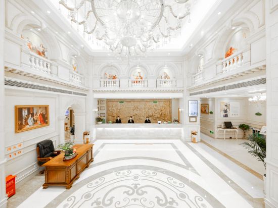 Vienna International Hotel (Wuhan Yangtze River Bridge, Yellow Crane ...