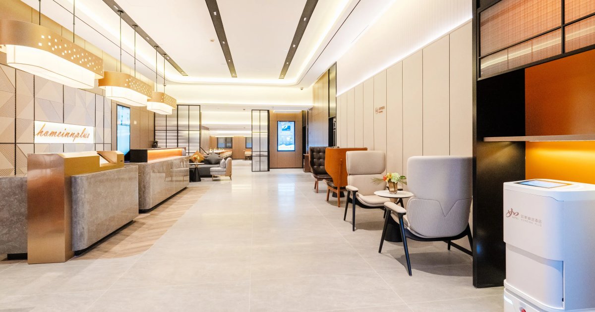 Homeinn Plus Hotel (Shanghai Sichuan North Road Subway Station) in ...