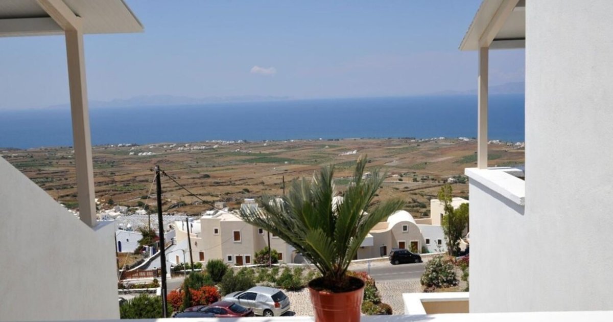 Panorama Oia in Municipality of Thira | 2025 Updated prices, deals ...