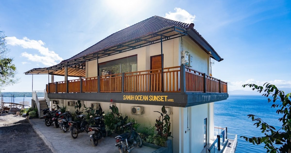 Samuh Restaurant at Samuh Sunset Nusa Penida