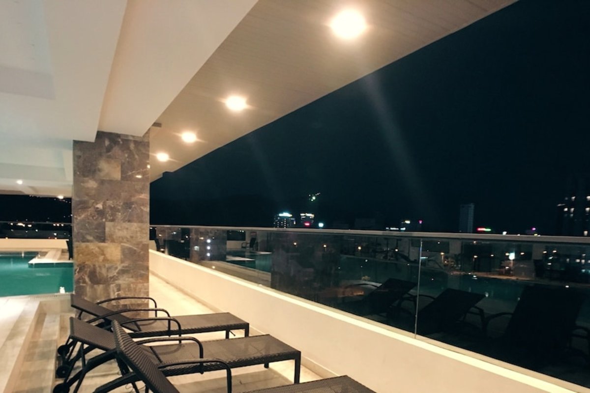 Sea Garden Hotel