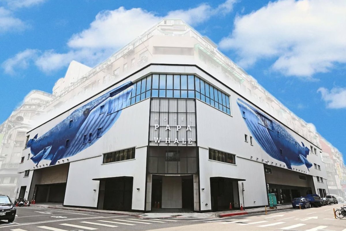 hotel papa whale taipei taiwan