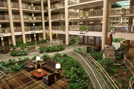 Embassy Suites Syracuse