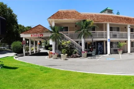 Caravelle Inn Extended Stay
