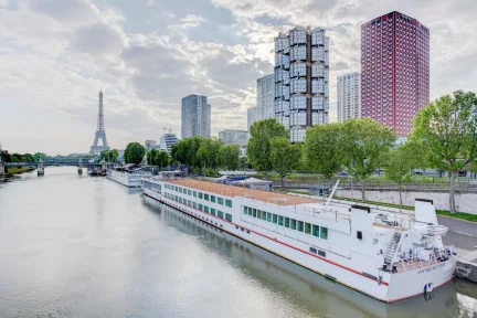 노보텔 파리 상트르 투르 에펠