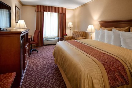Best Western Plus Morristown Inn