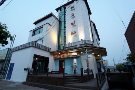 耶格利纳汽车旅馆