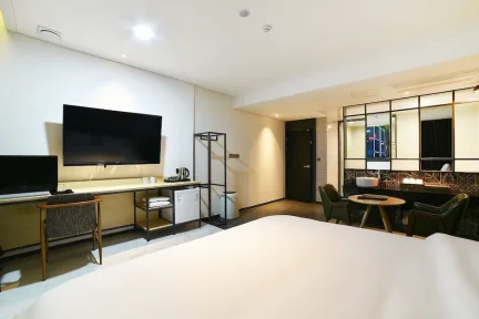 Yeosu K-Boutique Hotel