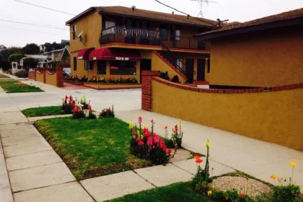 Pacific Inn & Suites