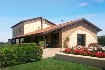 Il Casale Degli Ulivi - Agriturismo