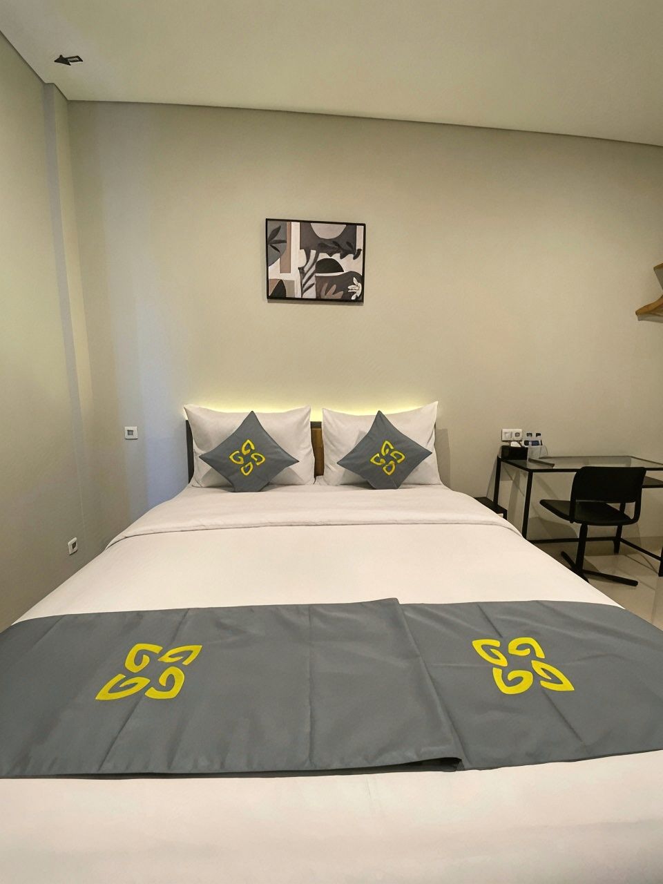 Ghurfati Hotel Wedana