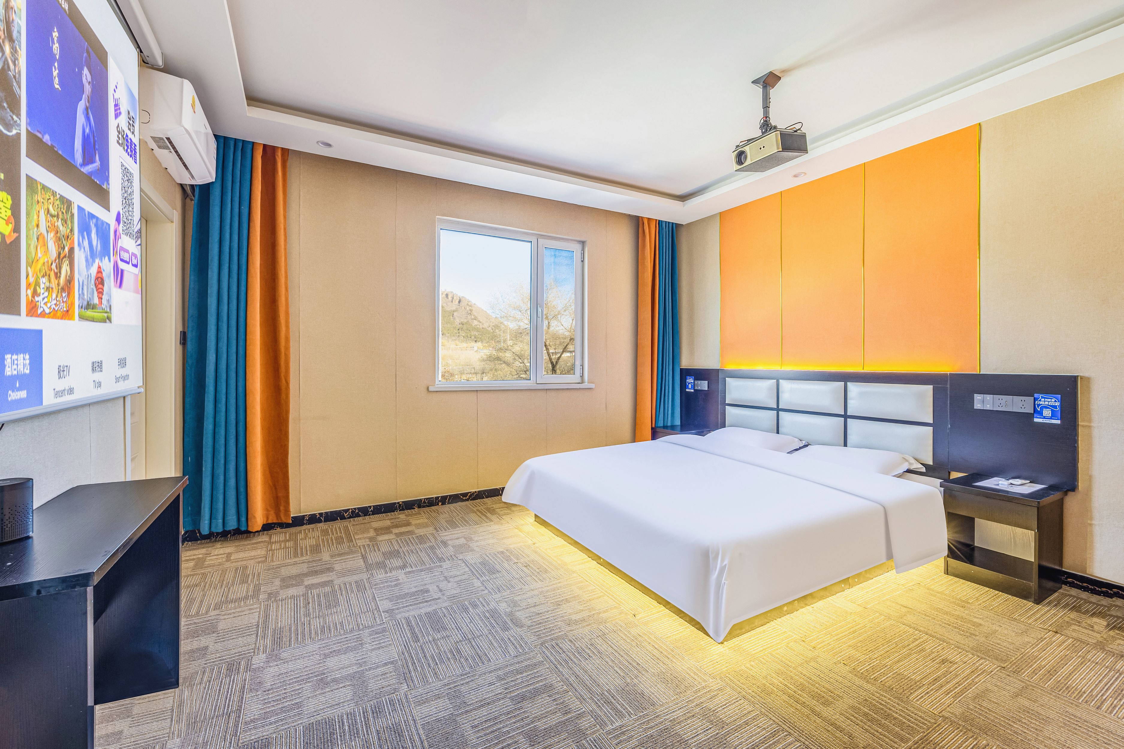 JUN Hotels