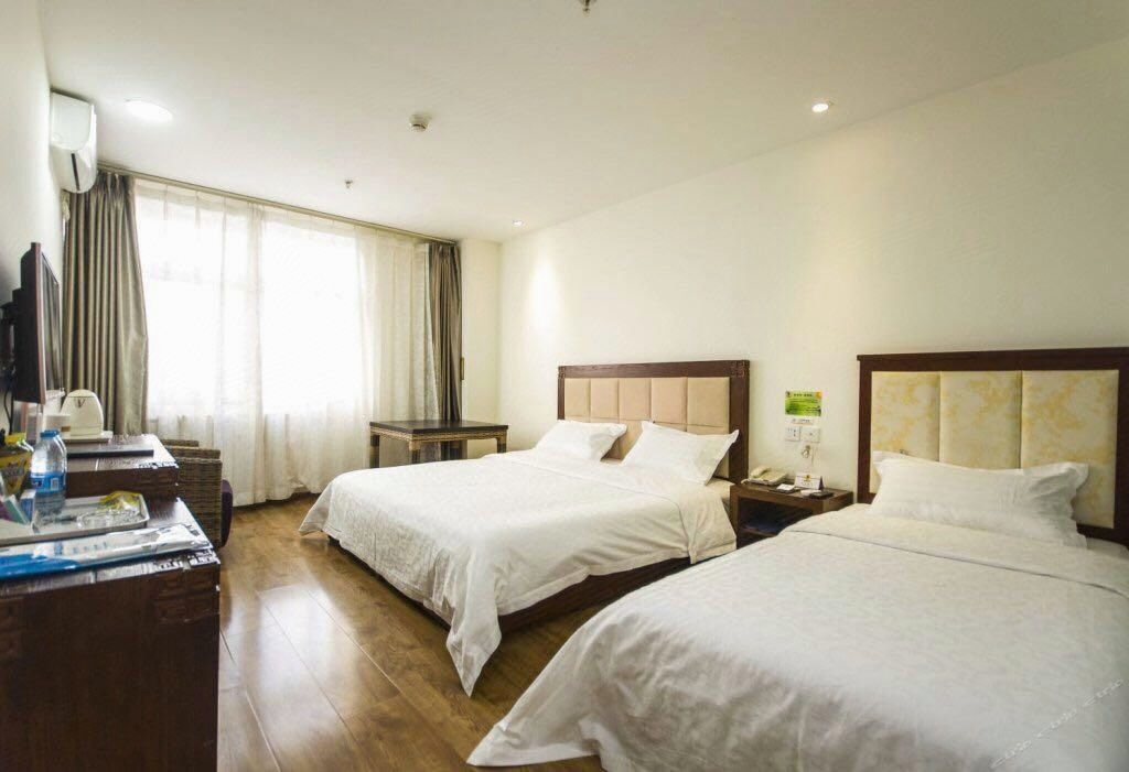 Super 8 Hotel Beijing Daxing Huangcun West Street Metro Station