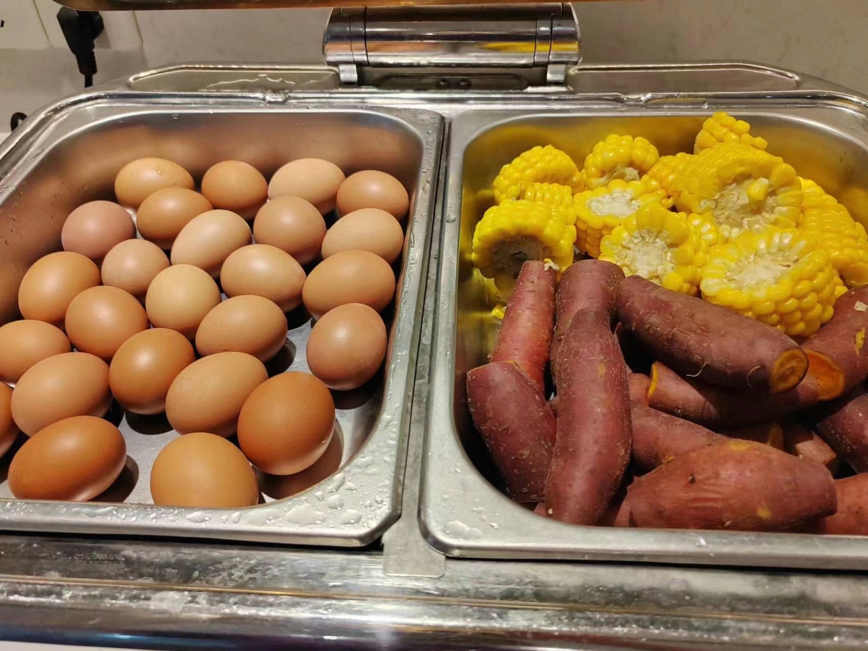 麗枫酒店广州同和南方医院南方医科大学店 · 餐饮空间