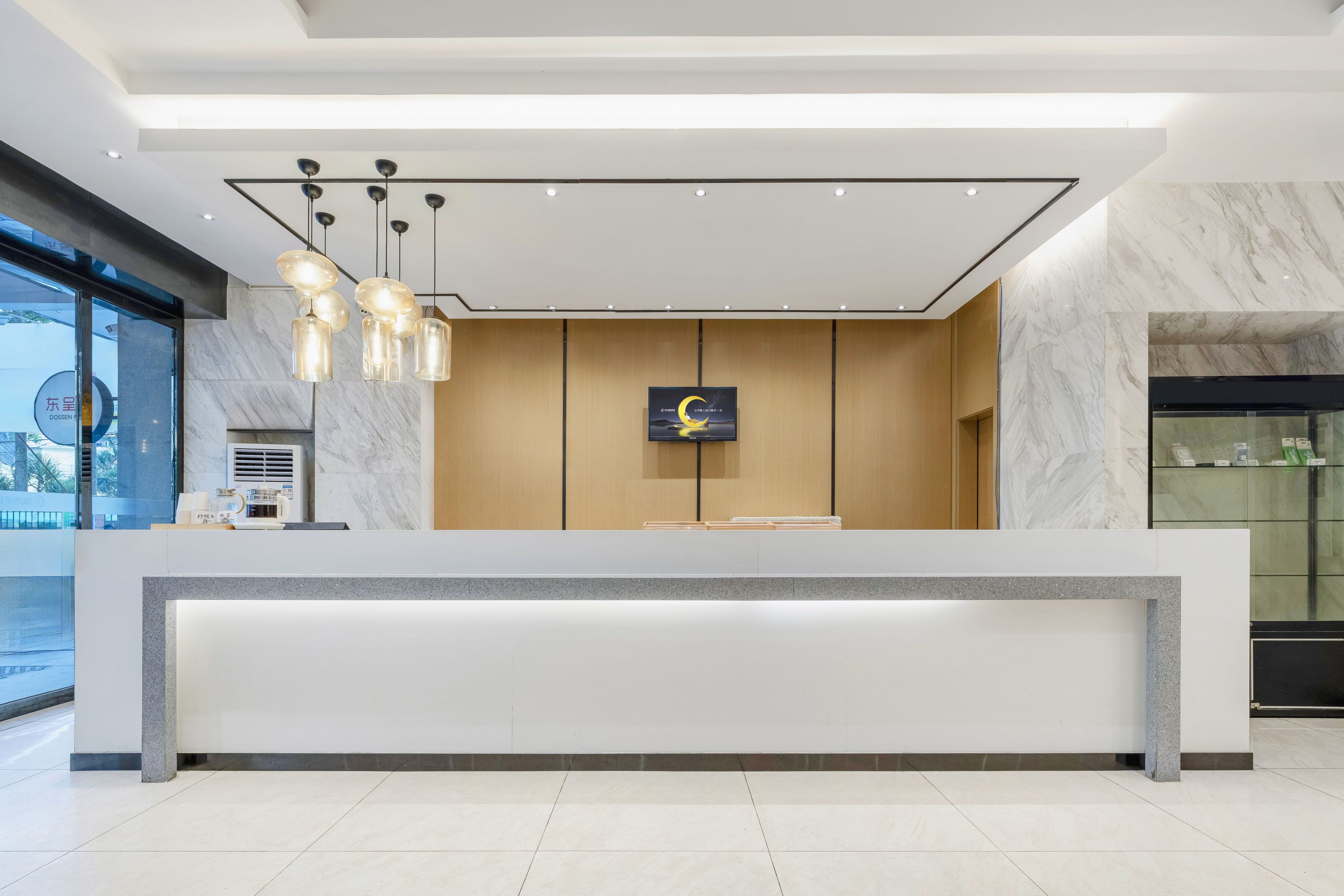 Photos of City Comfort Inn Guangzhou Jiaokou Metro Station · Stays