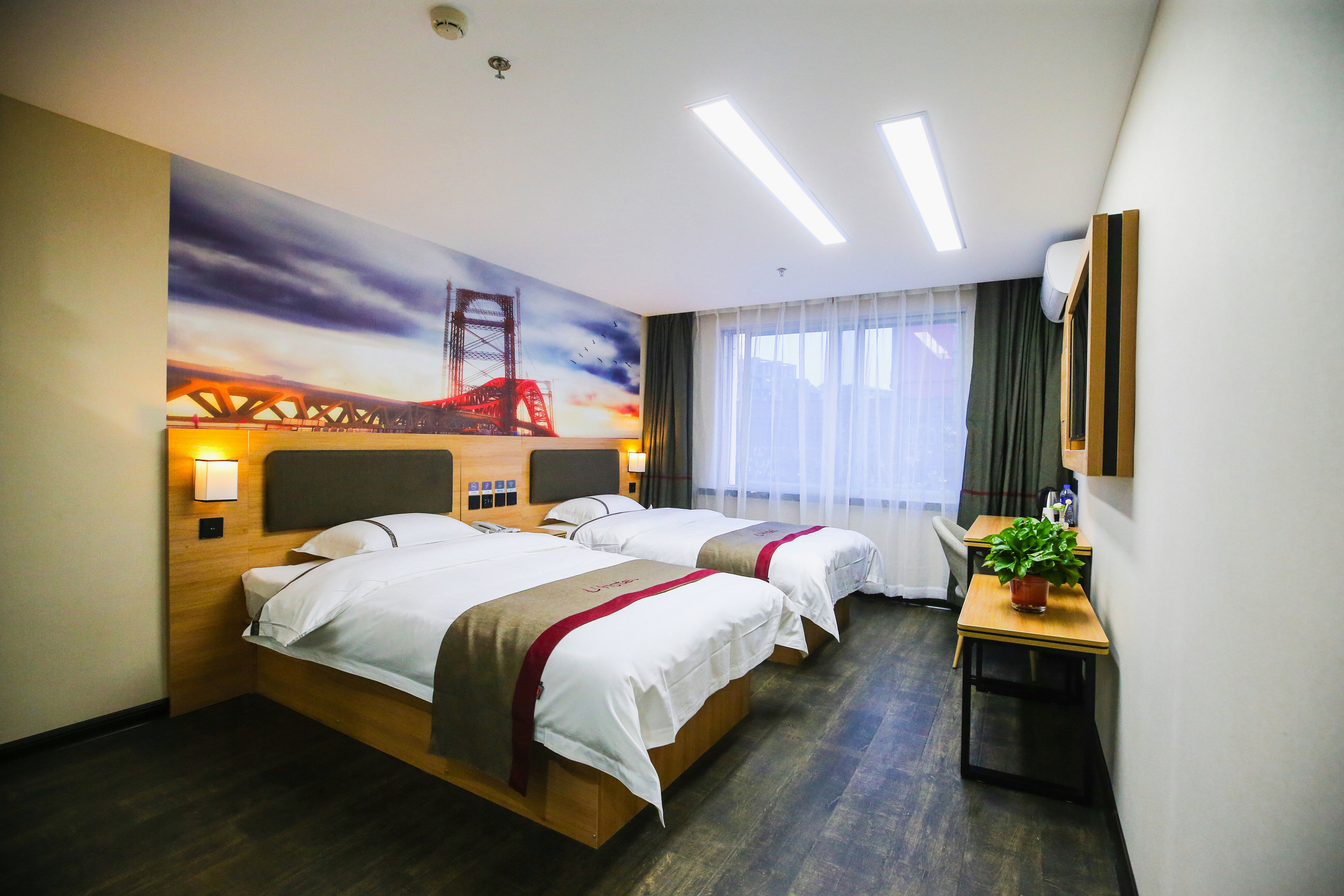 尚客优酒店（盘锦双台子火车站店） in Panjin City | 2025 Updated prices, deals - Klook ...