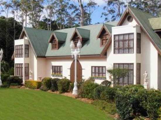 Mt Tamborine Stonehaven Guest House