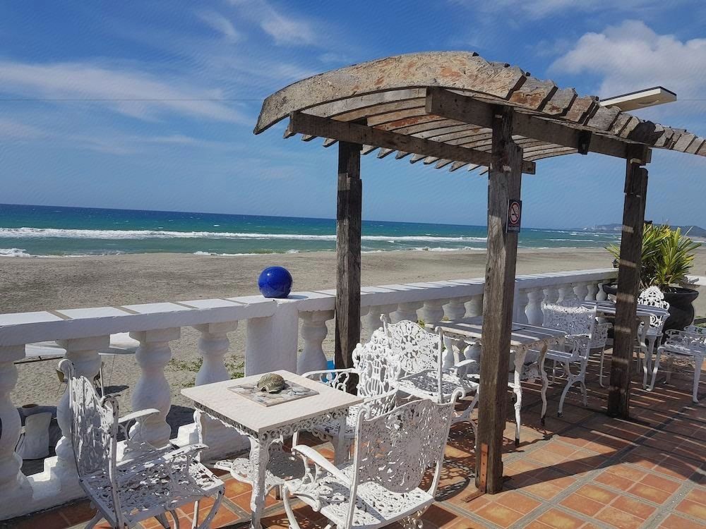 SJLU San Juan Treasures Beach Resort