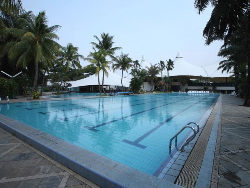 Bungalow Modern Golf & Country Club