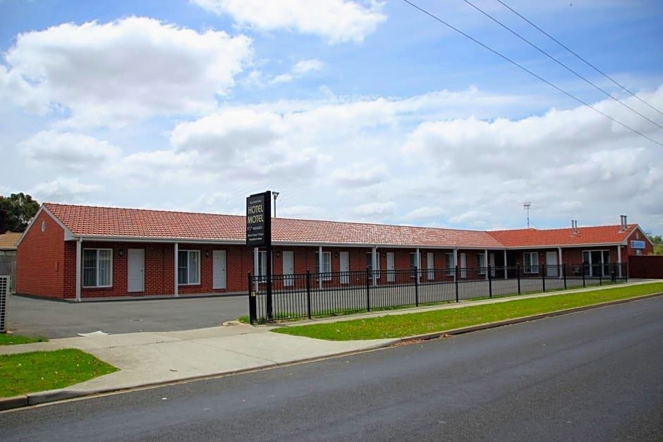 Allansford Hotel Motel