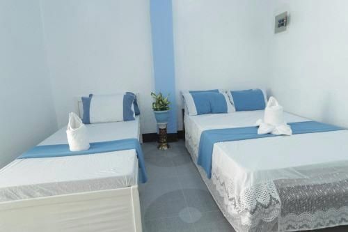 Isla Virginia Fun-Talan Baler