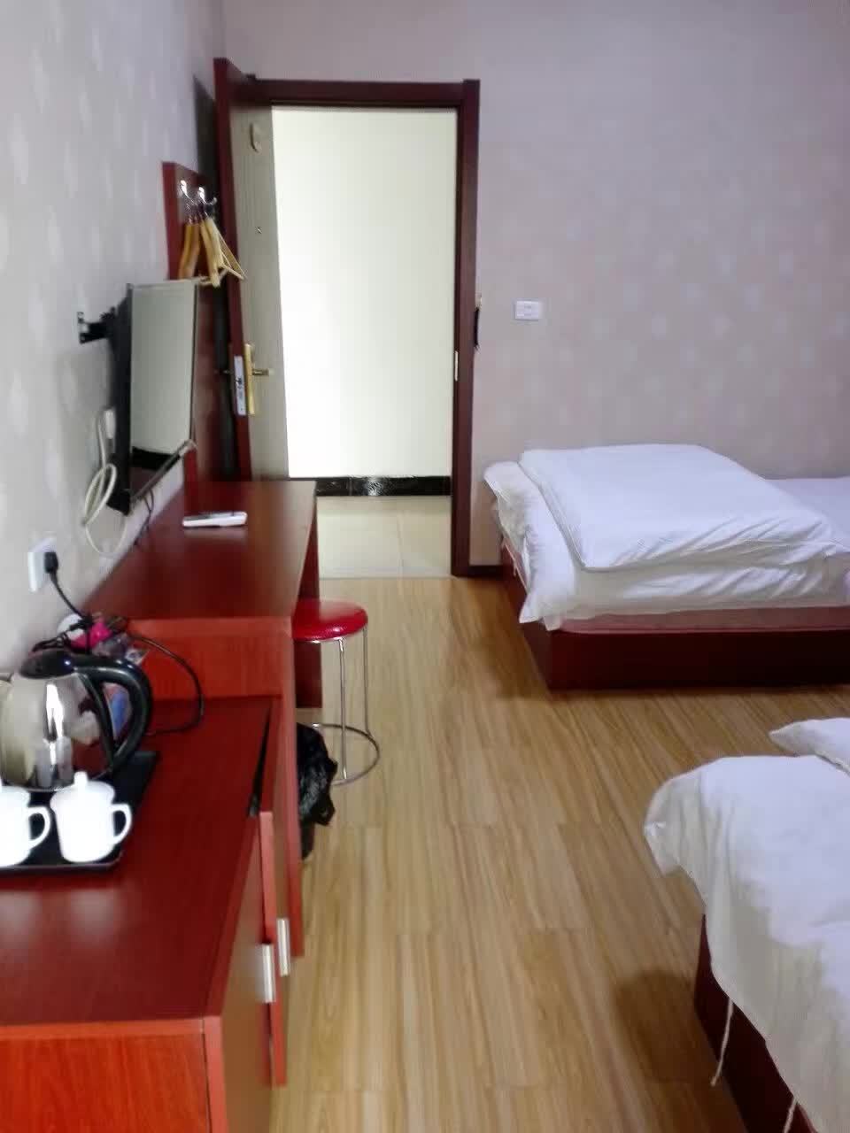 Hejiaping Hotel, Changyang