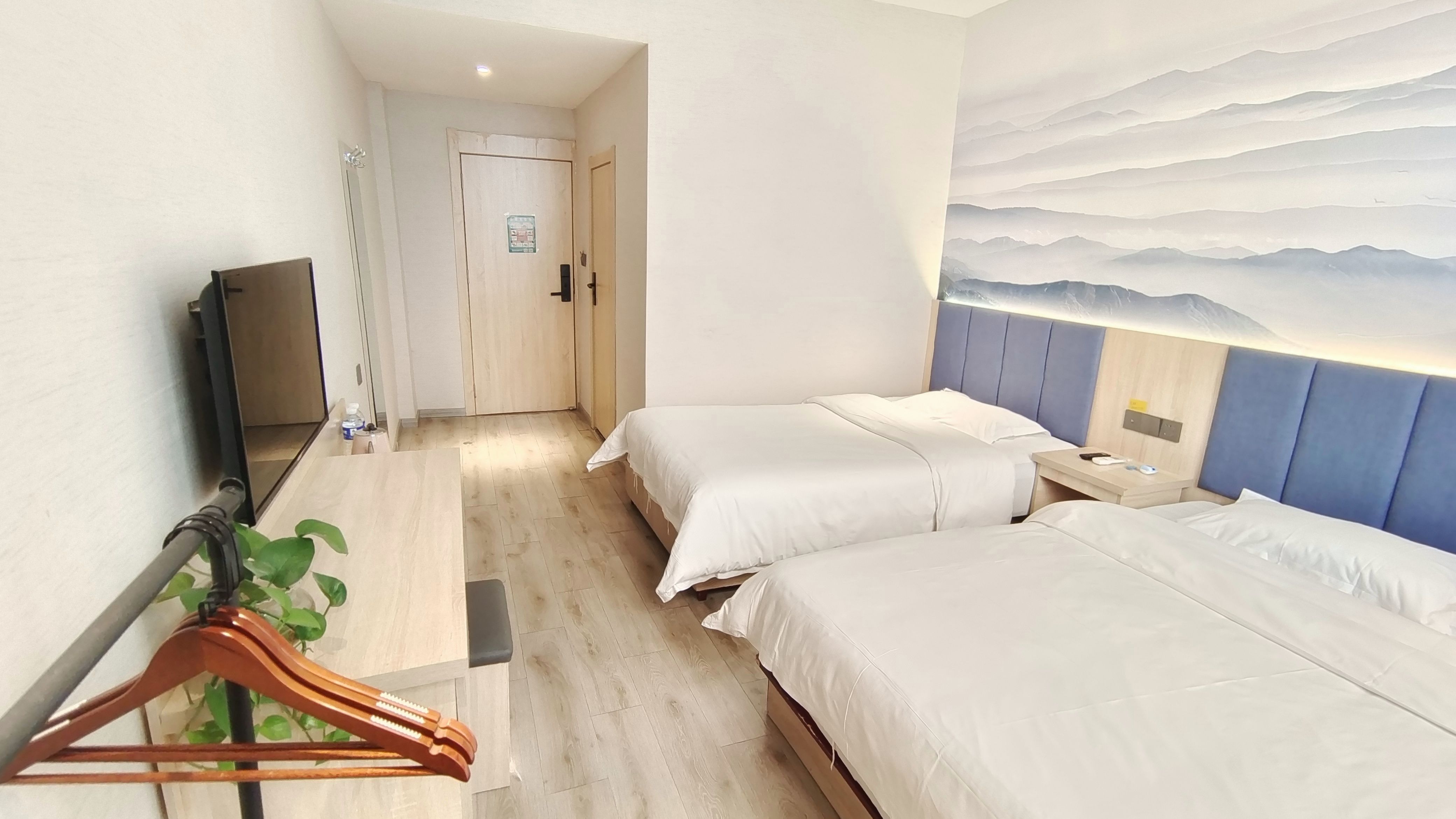 Qingmu HotelNanjing Forestry University to  International Exhibition Center