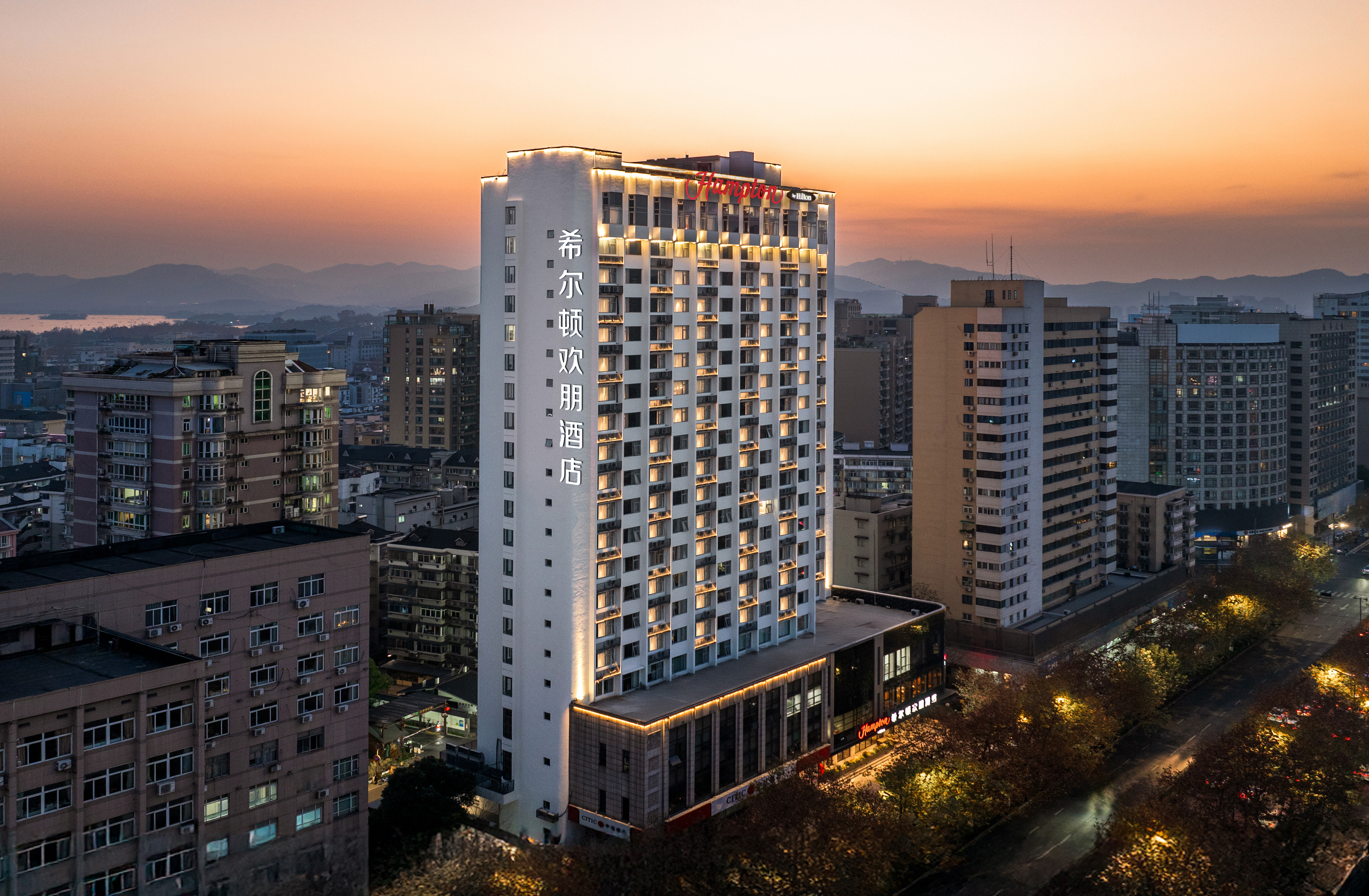 Hampton by Hilton Hangzhou West Lake Lakeside Wulin Square