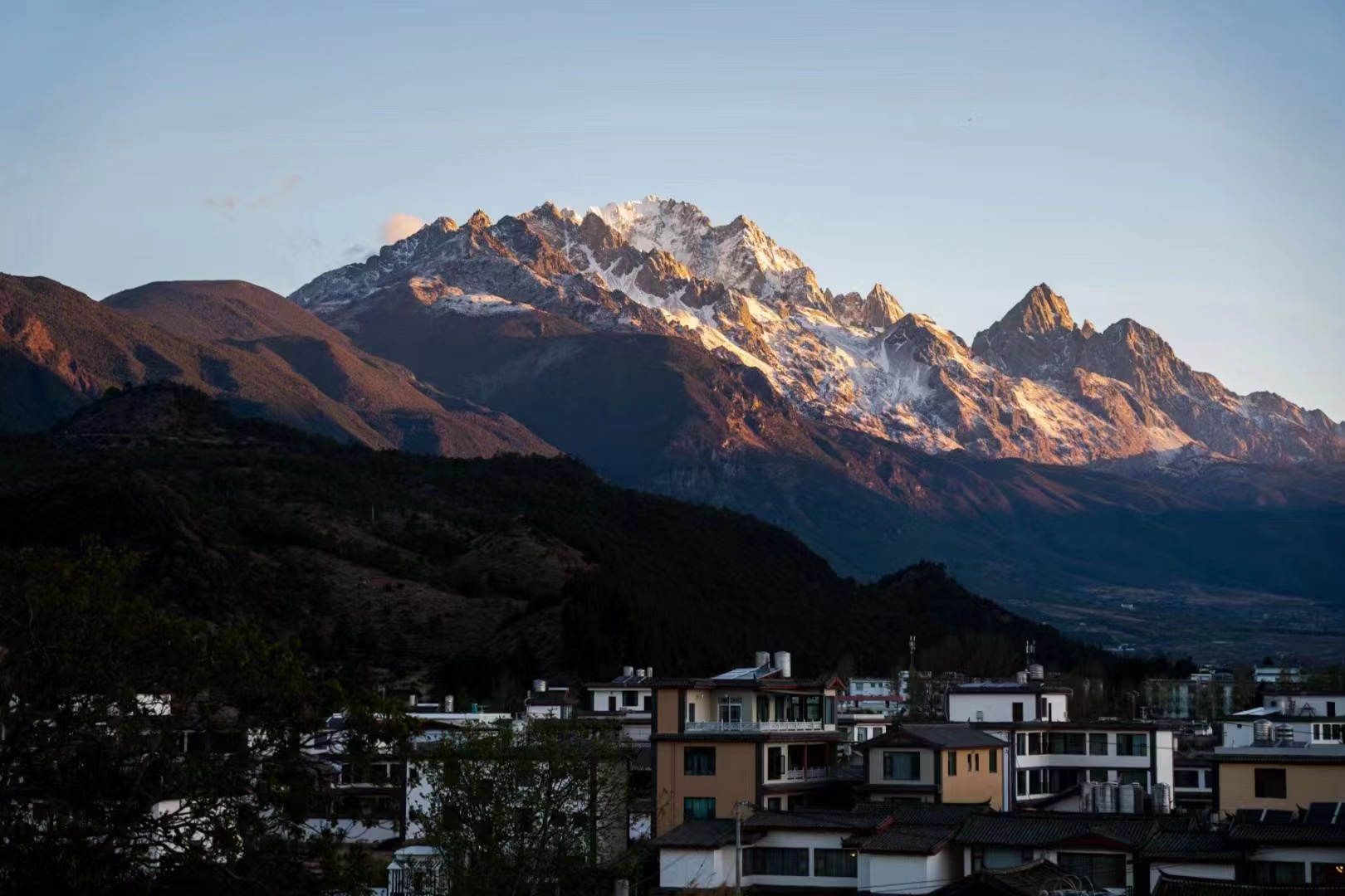 Mu mountain B & B in Lijiang