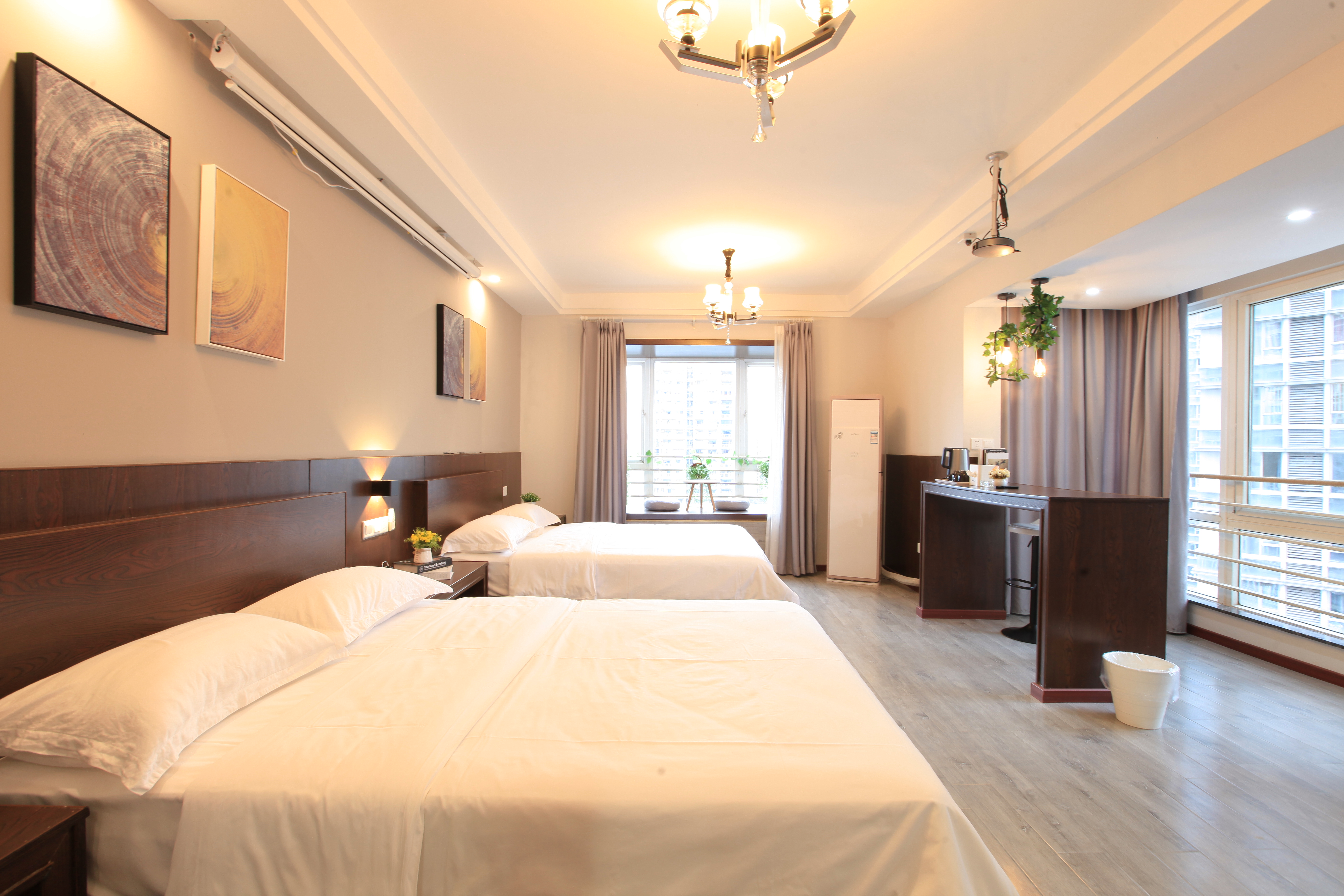 Chongqing Justom Family-style Service  Apartment (Jiefangbei Chengshixinrui  Branch)