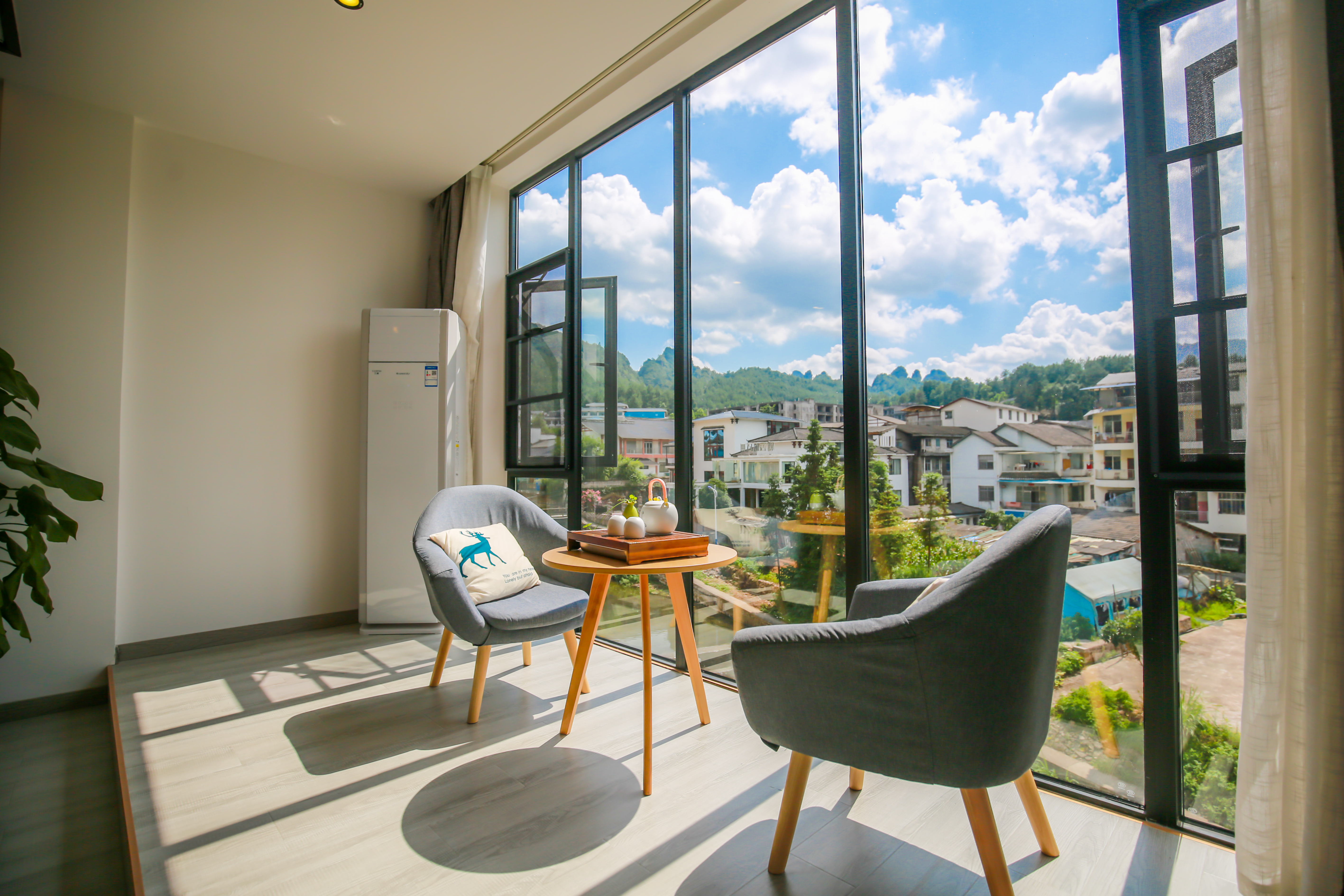 Zhangjiajie Remembrance B&B (Wulingyuan Forest Park)