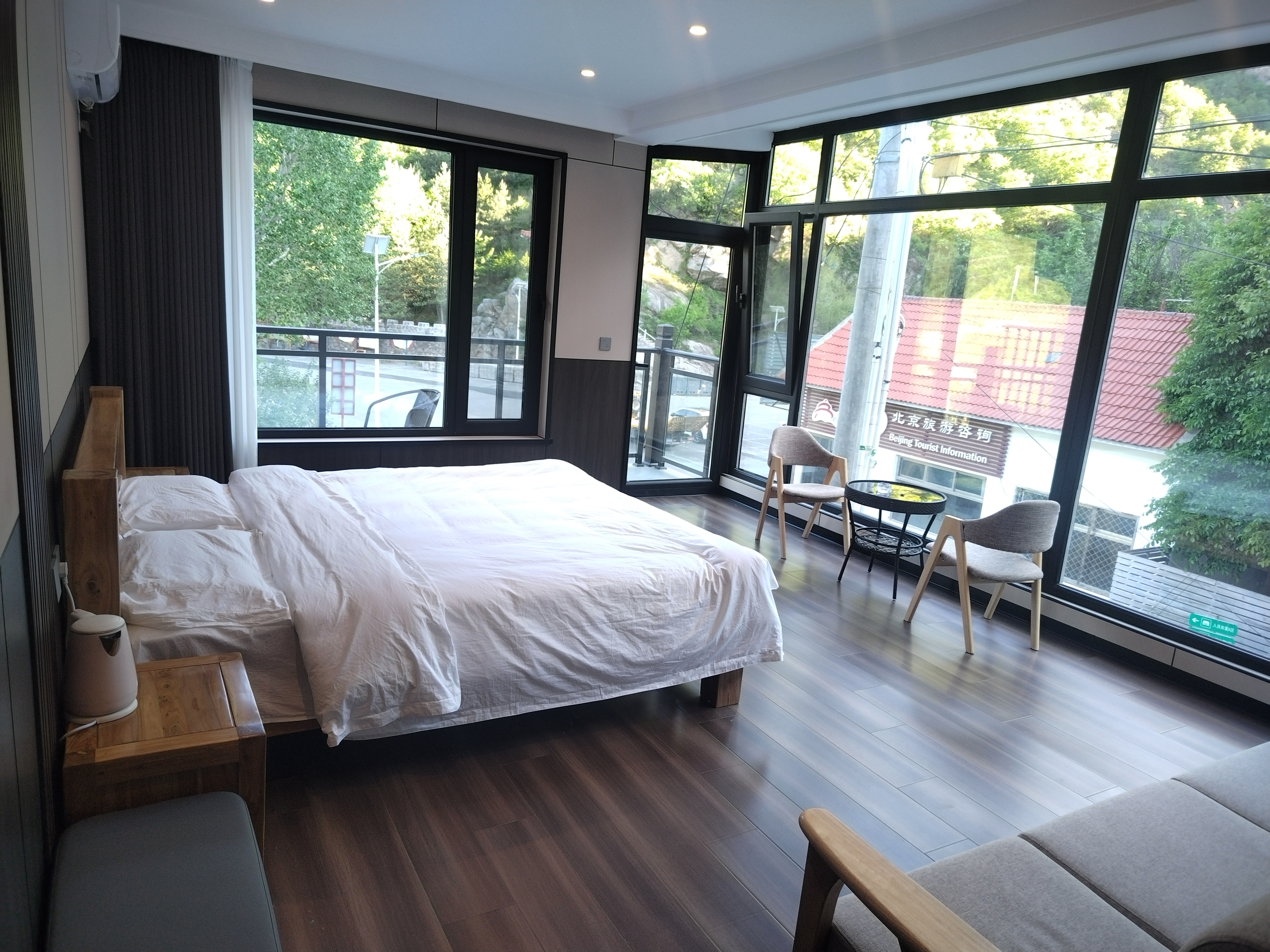 Beijing Tingyi Villa (Julingxia Lingshan Scenic Area Branch)