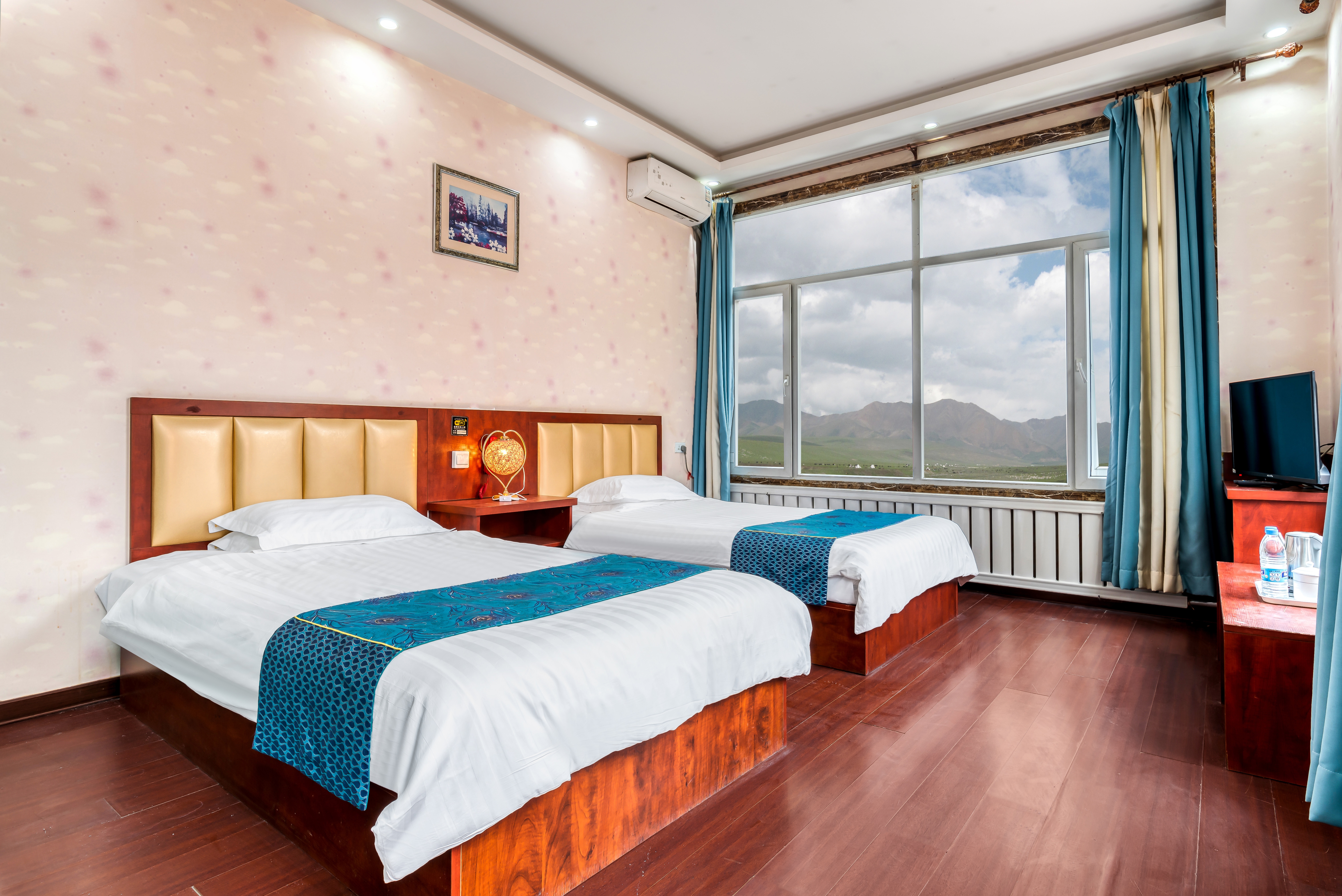 Hongshunyuan Hotel (Harbin Taiping International Airport)