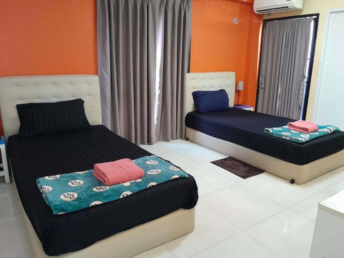 Donmueang Airport Modern Bangkok