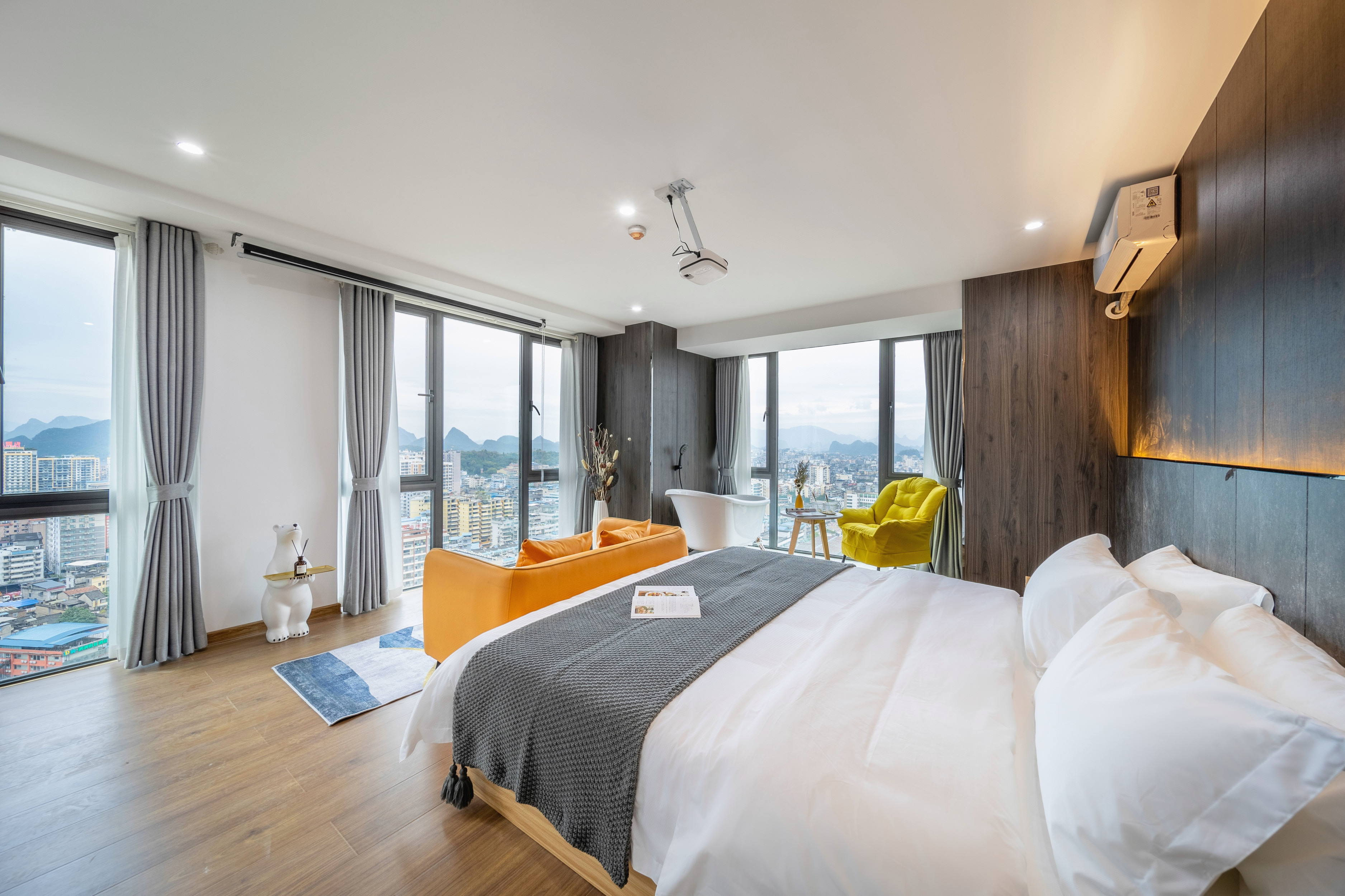 Guilin Boyue Homestay (Railway Station Vientiane City Branch)