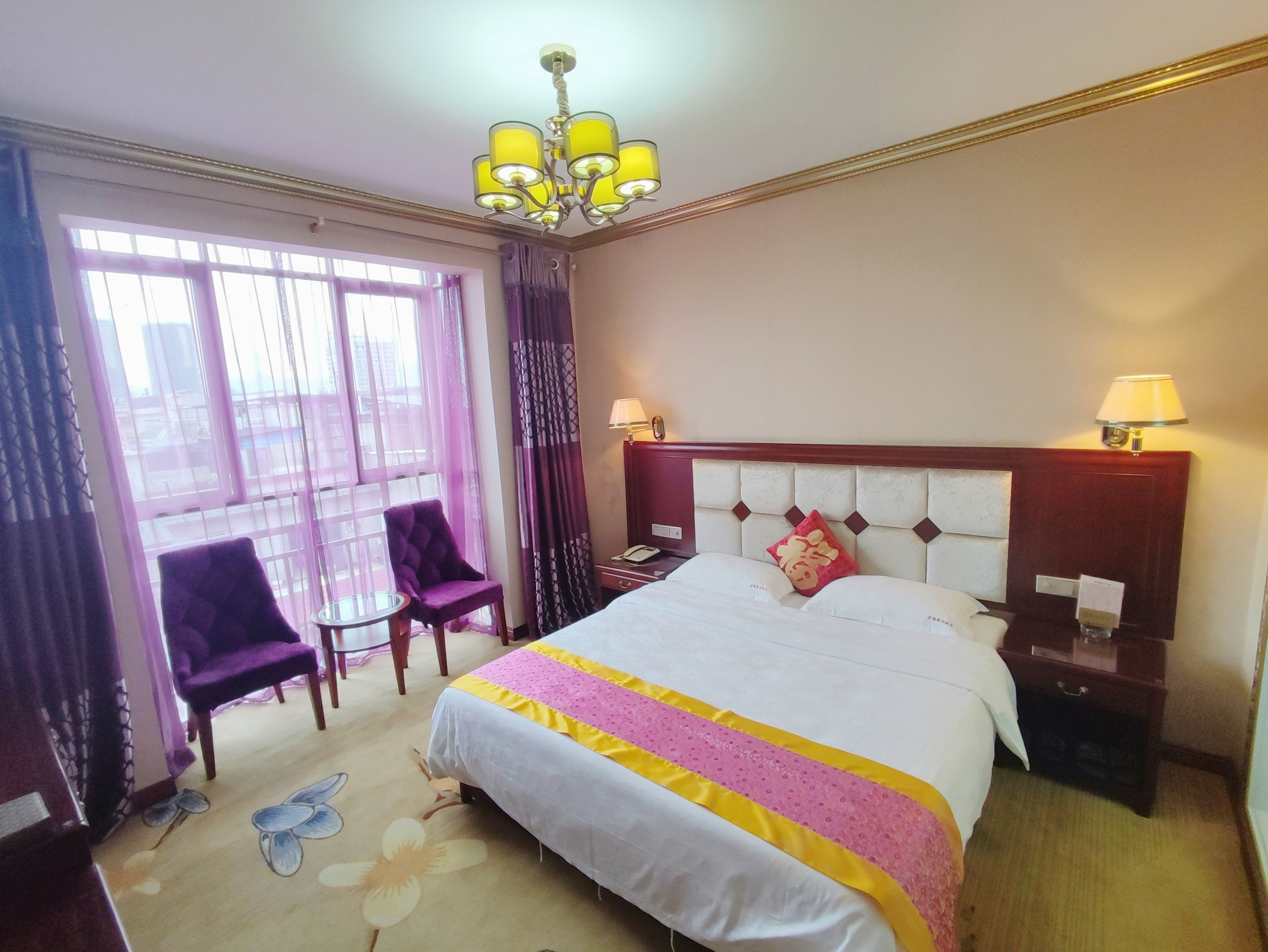 Guilin Liyin Holiday Hotel (North Railway Station Branch)