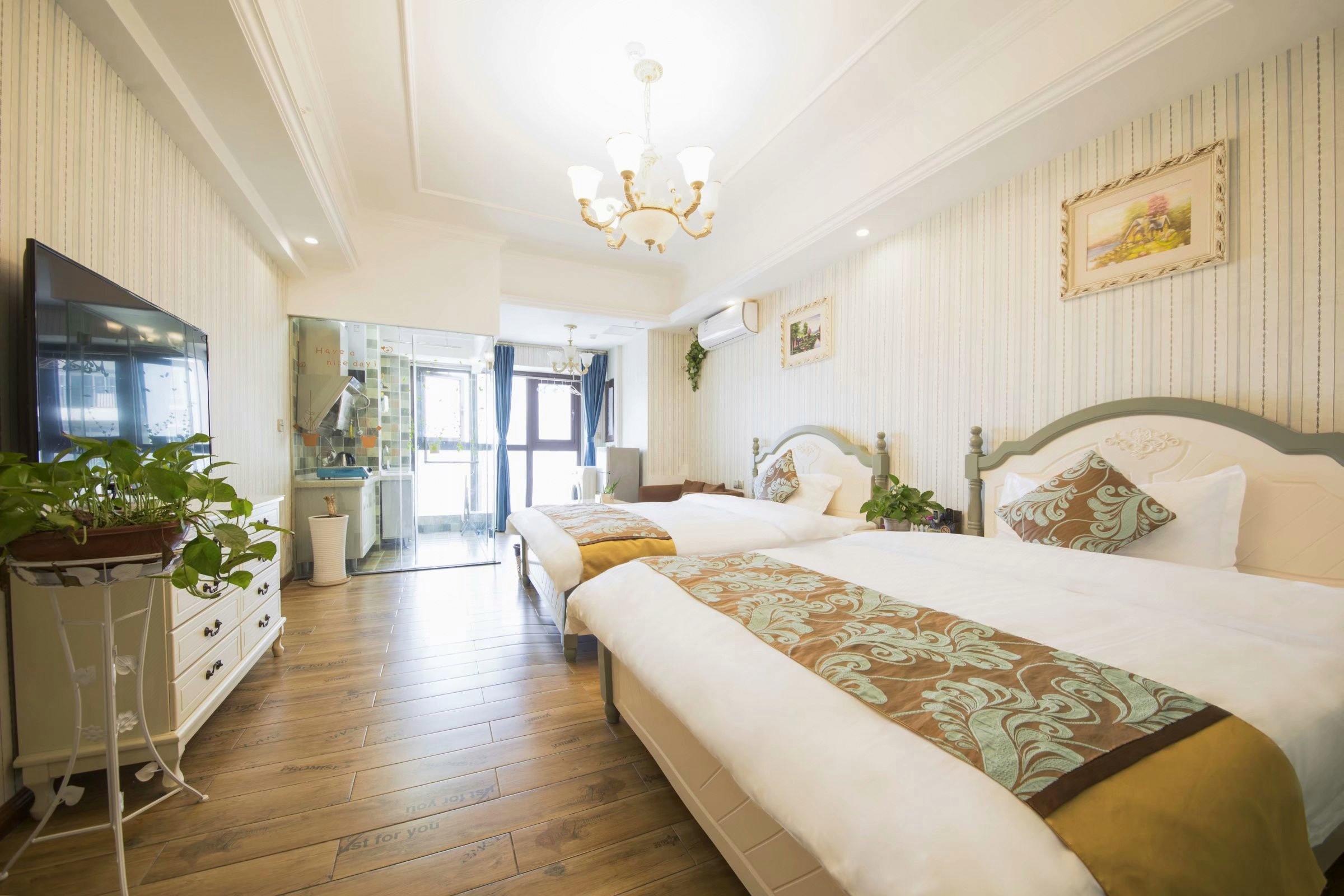 Chongqing Xinruihe Apartment