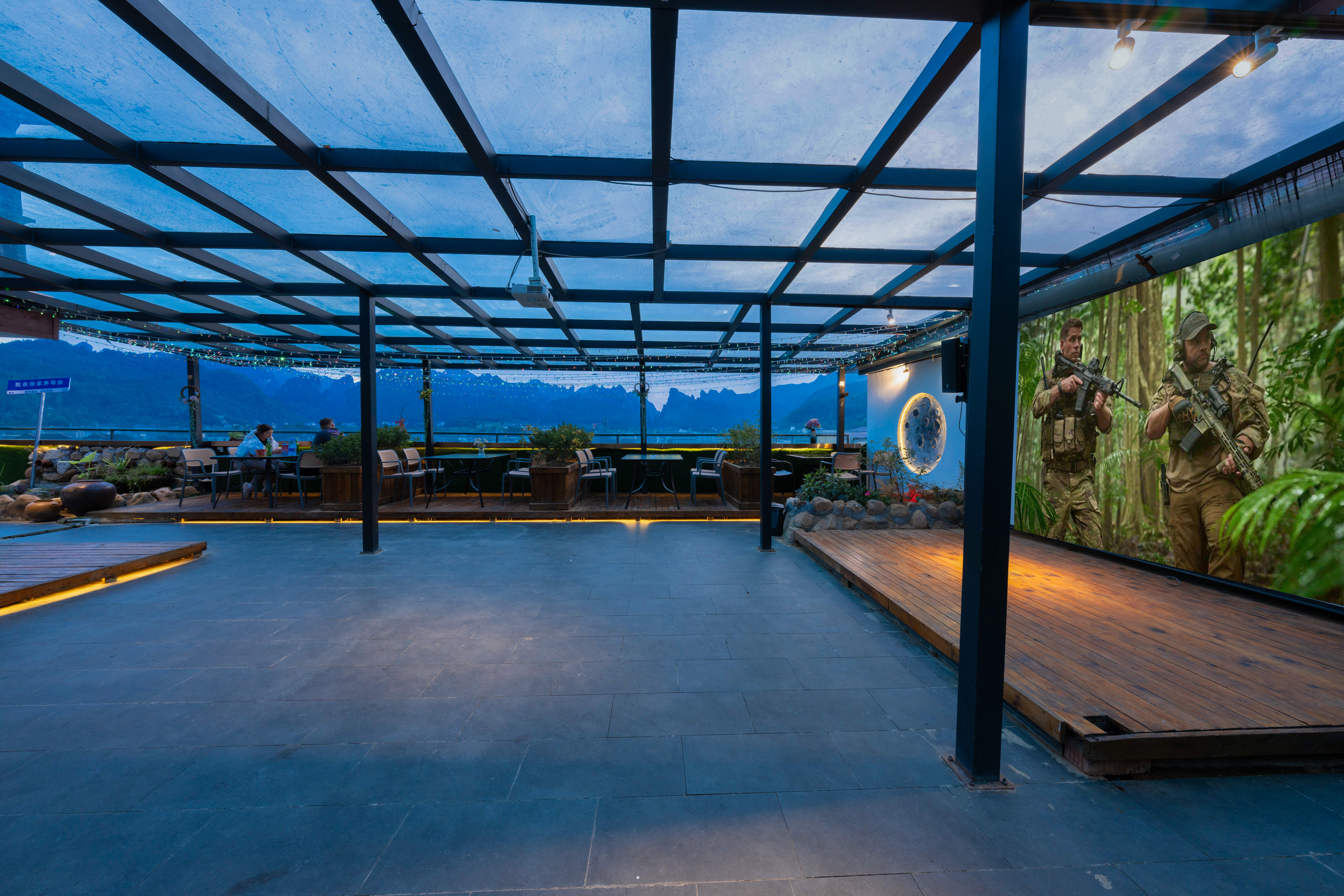 Yishu Yihua Inn (zhangjiajie national forest park sentimental store)