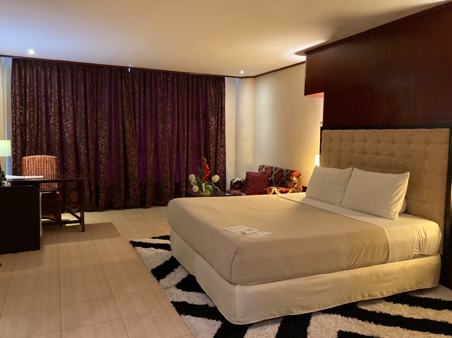 Dulcinea Hotel and Suites