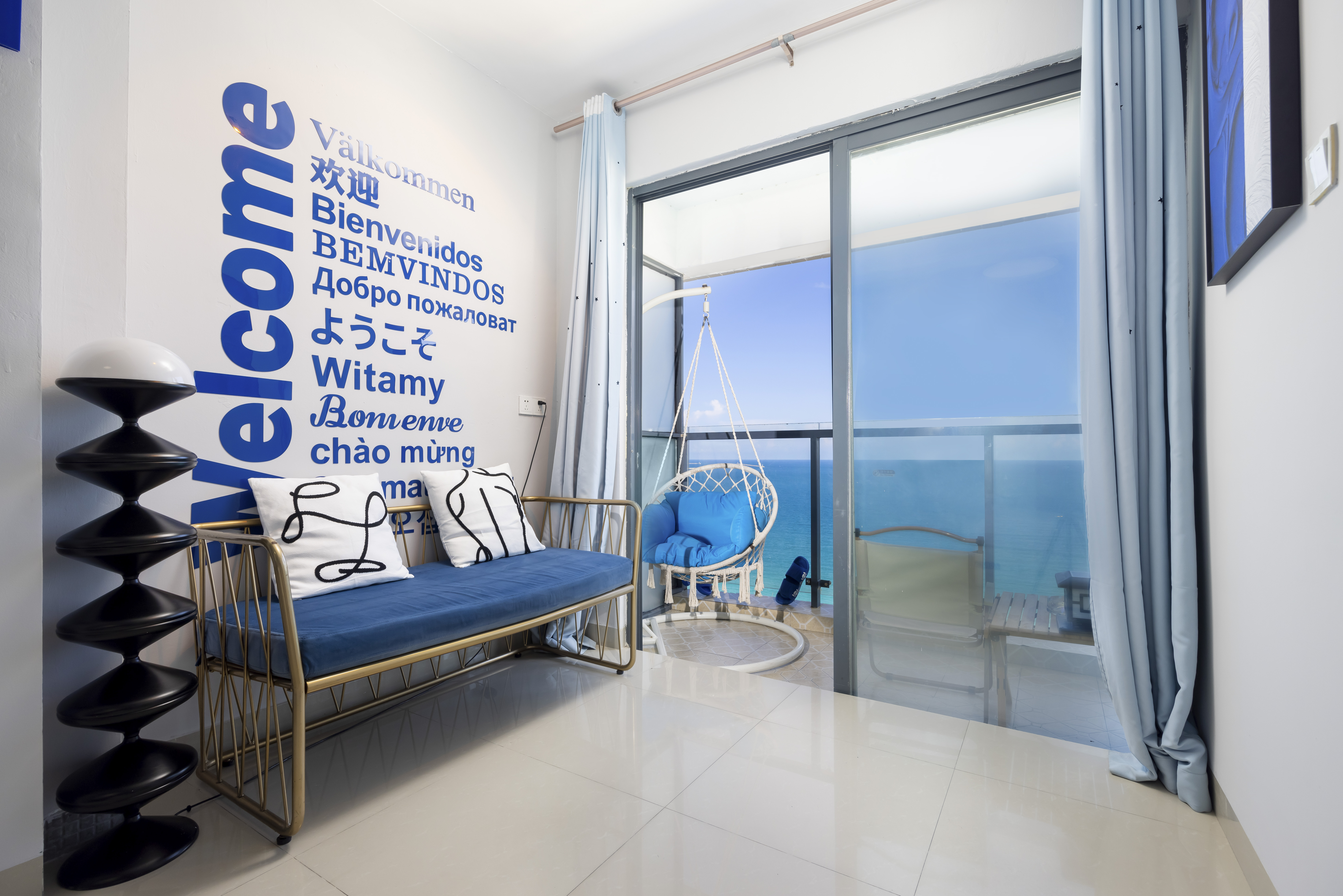 Sanya Fish Tour the Seaview Tavern Hotel