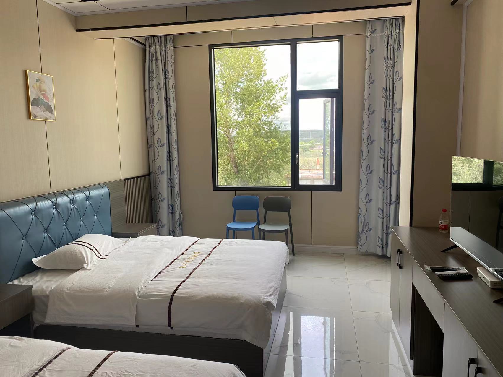 Yanyuan Xinfeng Hotel